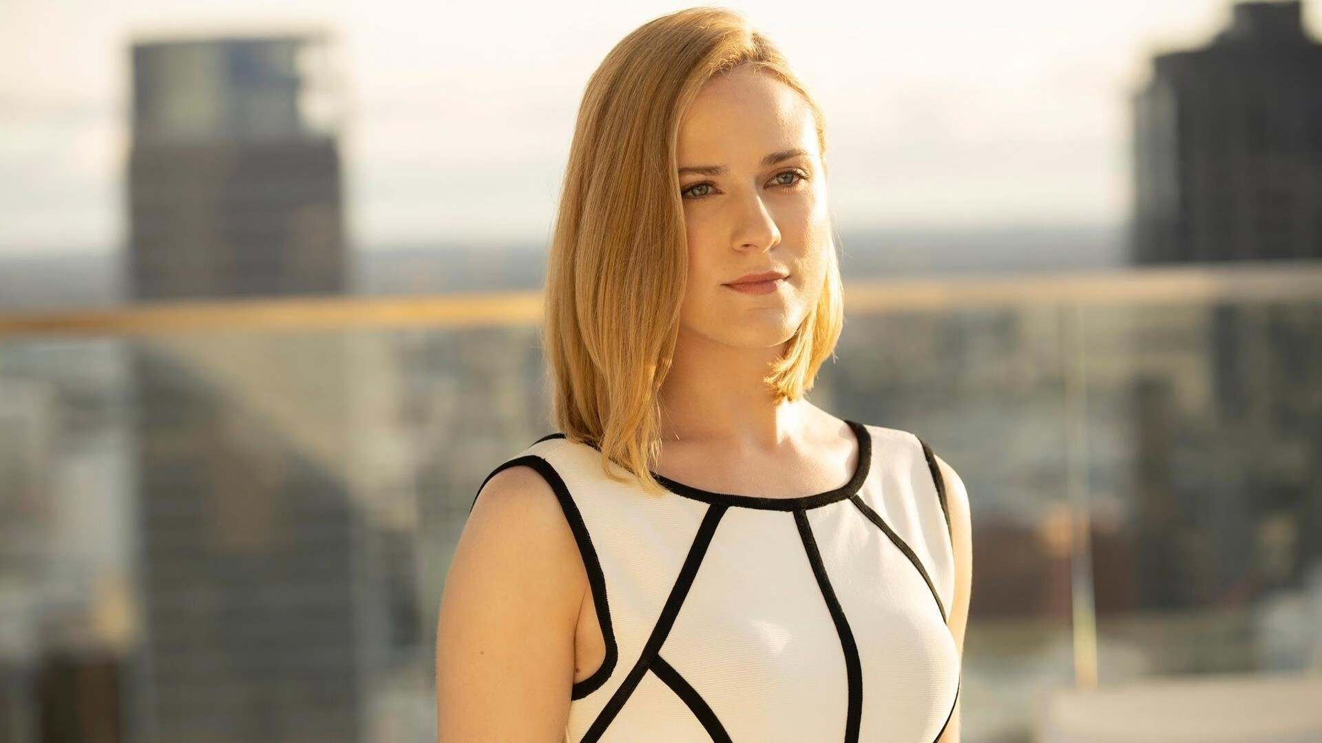 _夜色彩跑:在灯光中点亮运动热情_,色彩夜景